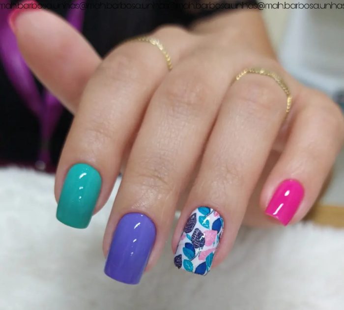 F071-Adesivos de Unhas Folhas - Image 2